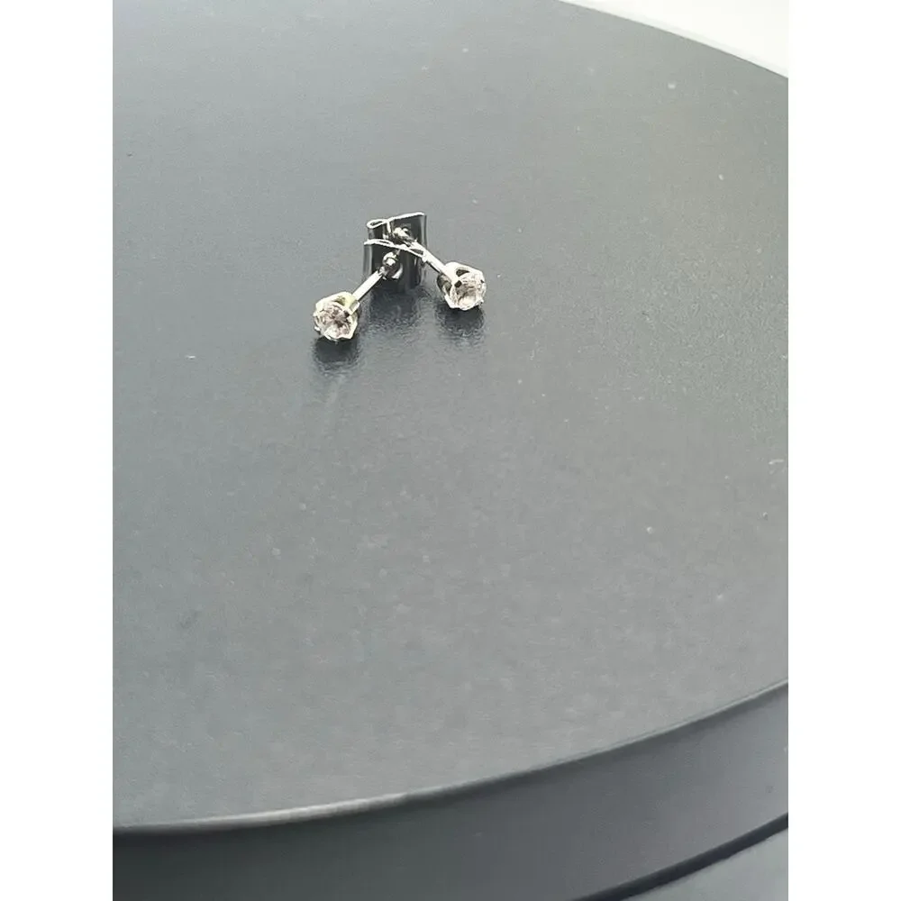 Vintage Studex 585 14k White Gold Clear Cubic‎ Zirconia 3mm Stud Earrings